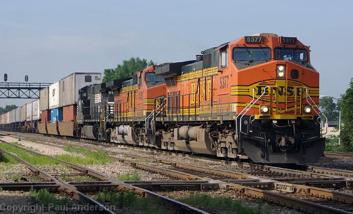 BNSF 5377 - Dash 9-44CW.jpg